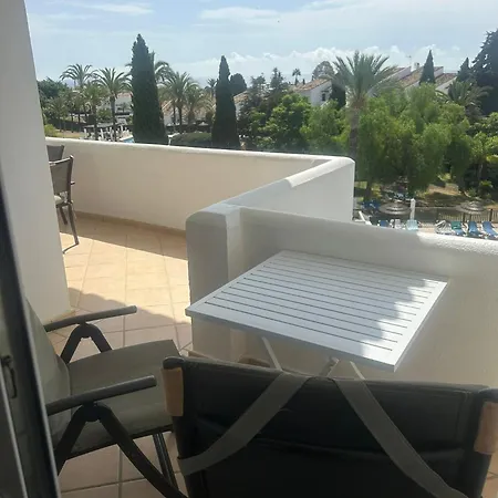 Royal Gardens Puerto Banus شقة